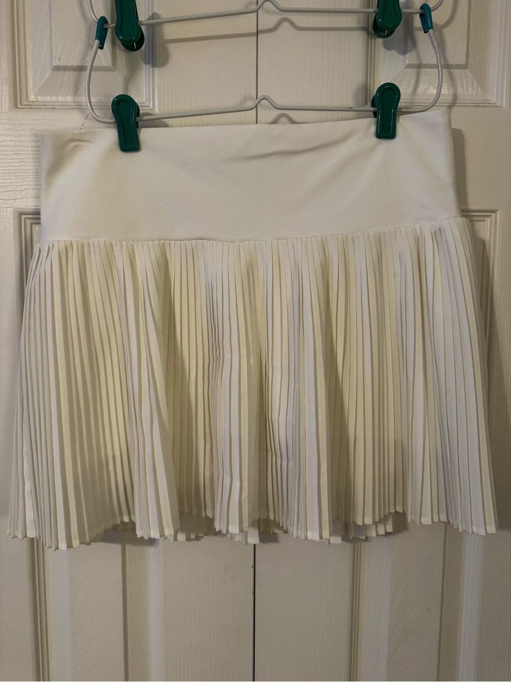 JoyLab Pleated Mini Skort in Cream